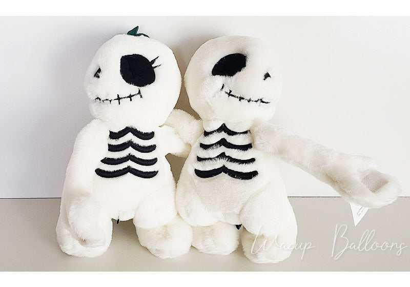 ハロウィン プレゼント 飾り ギフト ドクロ 骸骨 スカル グッズ 風船 店舗 パーティー - ペア&キス<スカル>のぬいぐるみが運ぶ♪2バルーンIN3ハロウィンセット<補充用ヘリウムガス付>