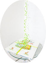 バルーンと一緒に絵本を贈ろう♪ 0歳、1歳、2歳、3歳におすすめ - OP贈る絵本「はらぺこあおむし」 <セットに追加なら送料無料>