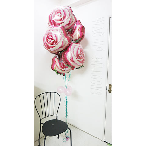 豪華でおしゃれな薔薇の花束バルーン - NMロマンティックローズ【ピンク】オンリー5バルーンセット<補充用ヘリウムガス付・本州送料無料>